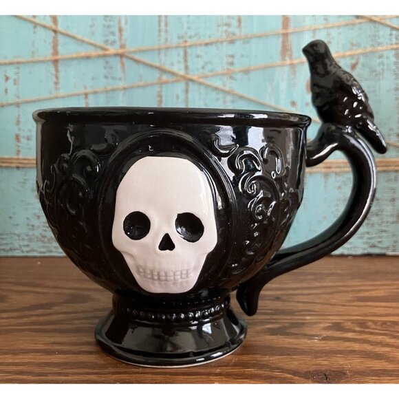 HALLOWEEN 3D Skull Crow Raven Full Moon 20 oz Ceramic Mug Coffee Tea Black - Picture 1 of 9